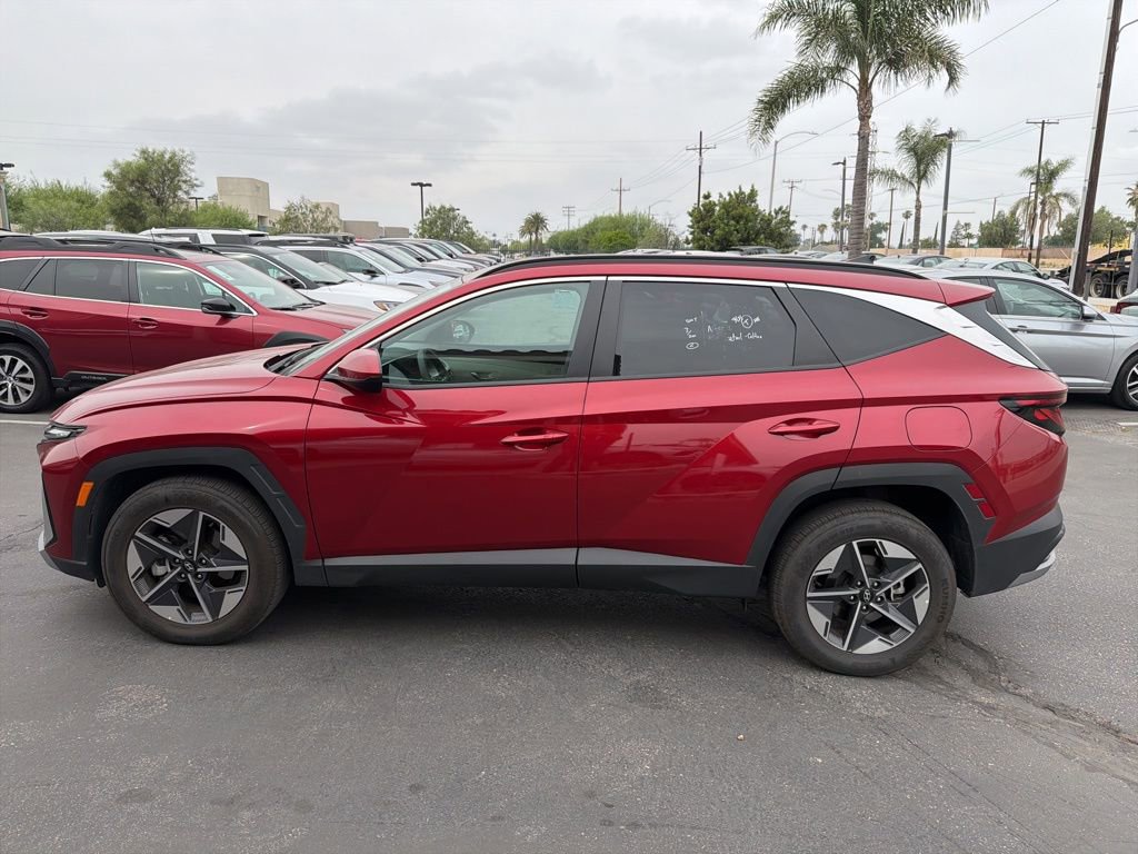 Used 2025 Hyundai Tucson SEL image 2