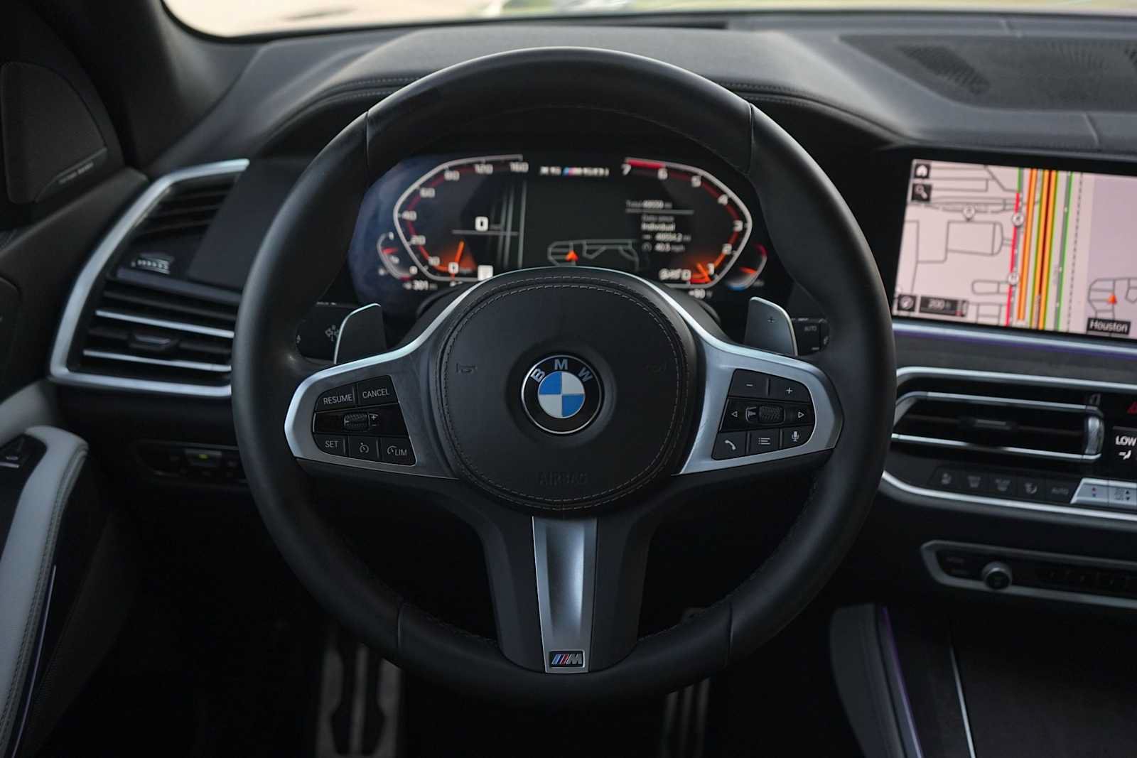 Used 2023 BMW X5 M50i w/ Parking Assistance Package AWD/4WD image 16