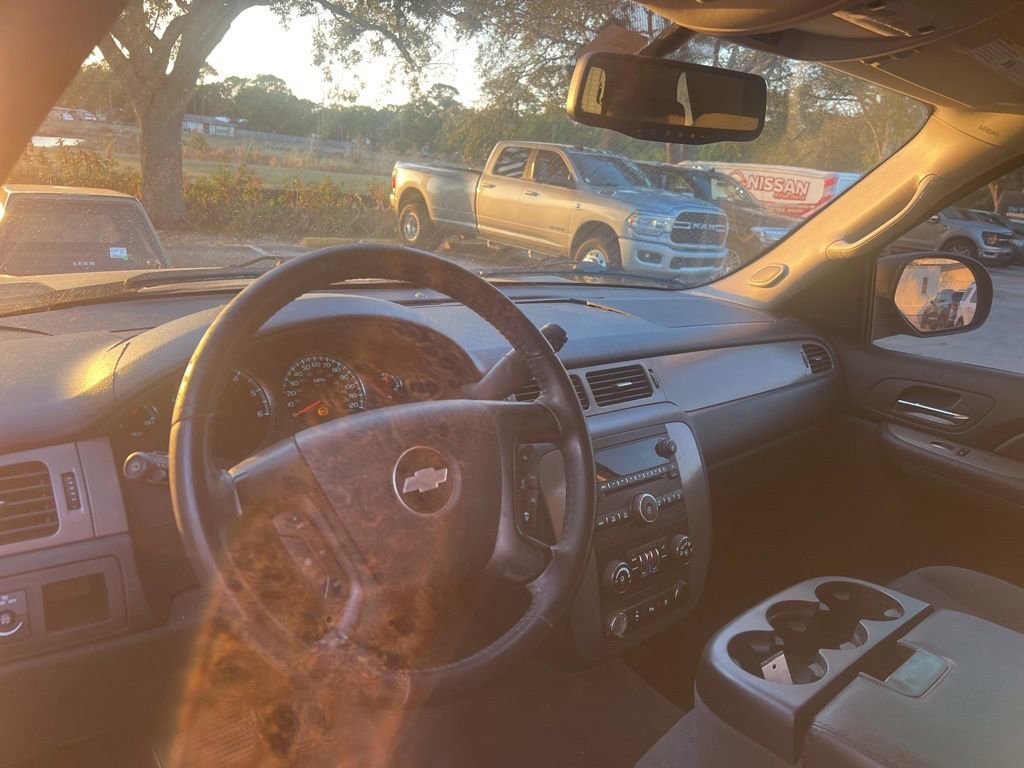 Used 2009 Chevrolet Tahoe LS w/ Convenience Package image 9