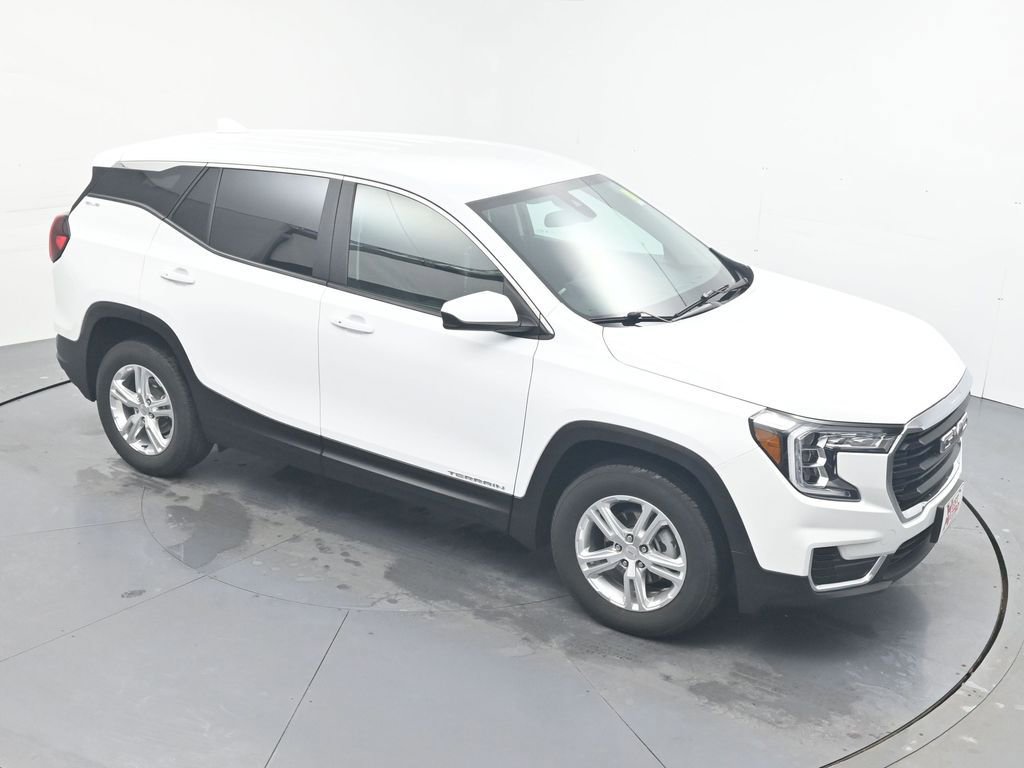 Certified 2024 GMC Terrain SLE image 25