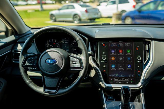 Certified 2025 Subaru Outback Onyx Edition w/ Popular Package #2 image 6