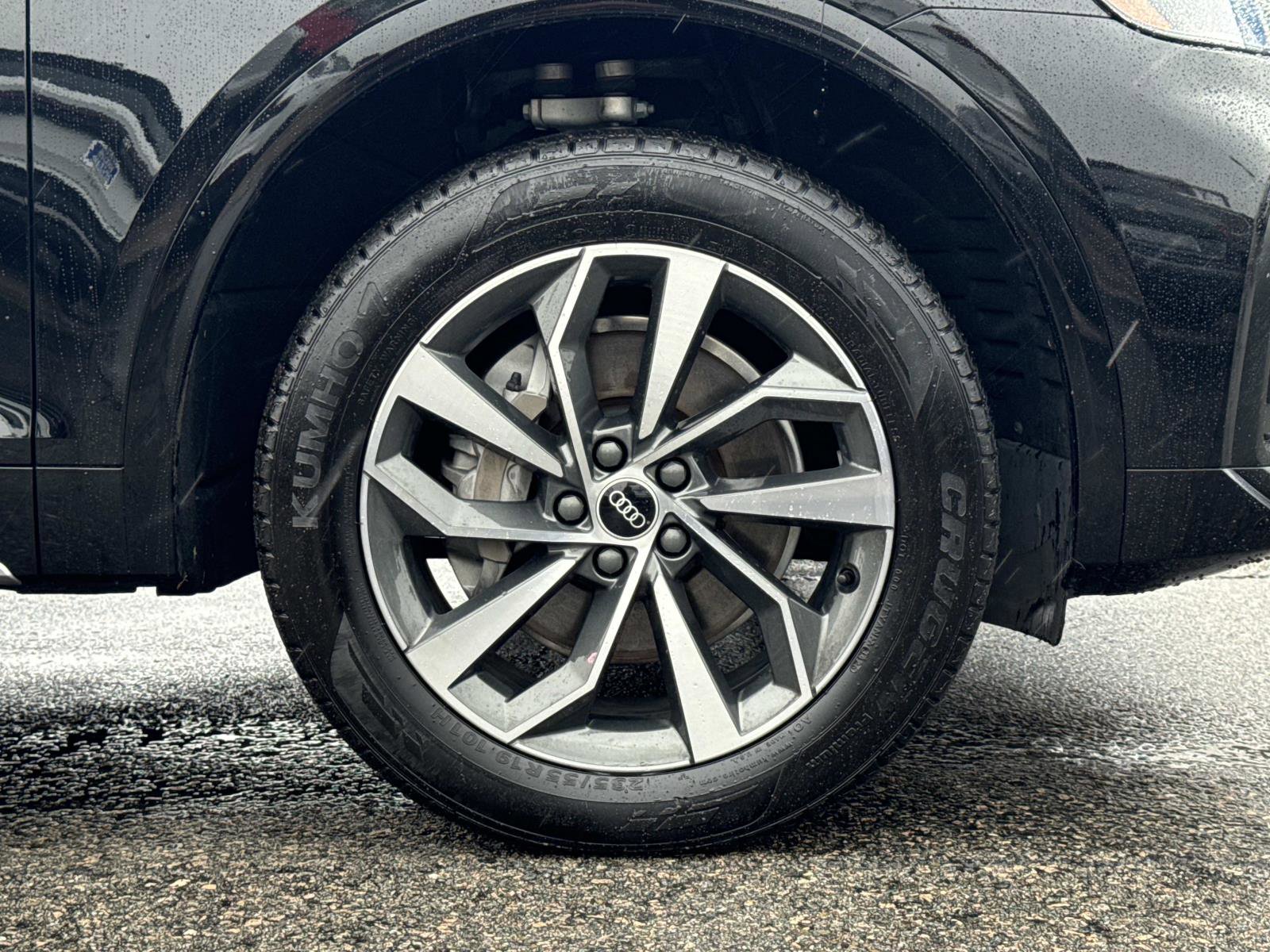 Used 2021 Audi Q5 Premium Plus w/ Premium Plus Package image 30