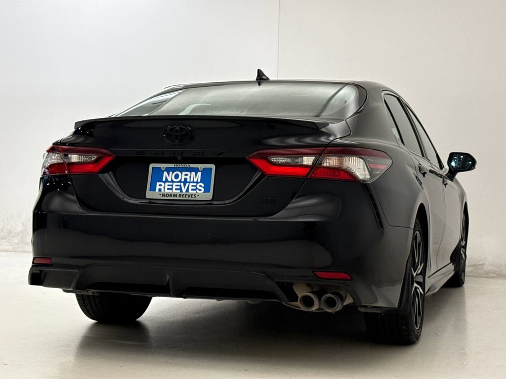 Used 2023 Toyota Camry SE FWD image 9