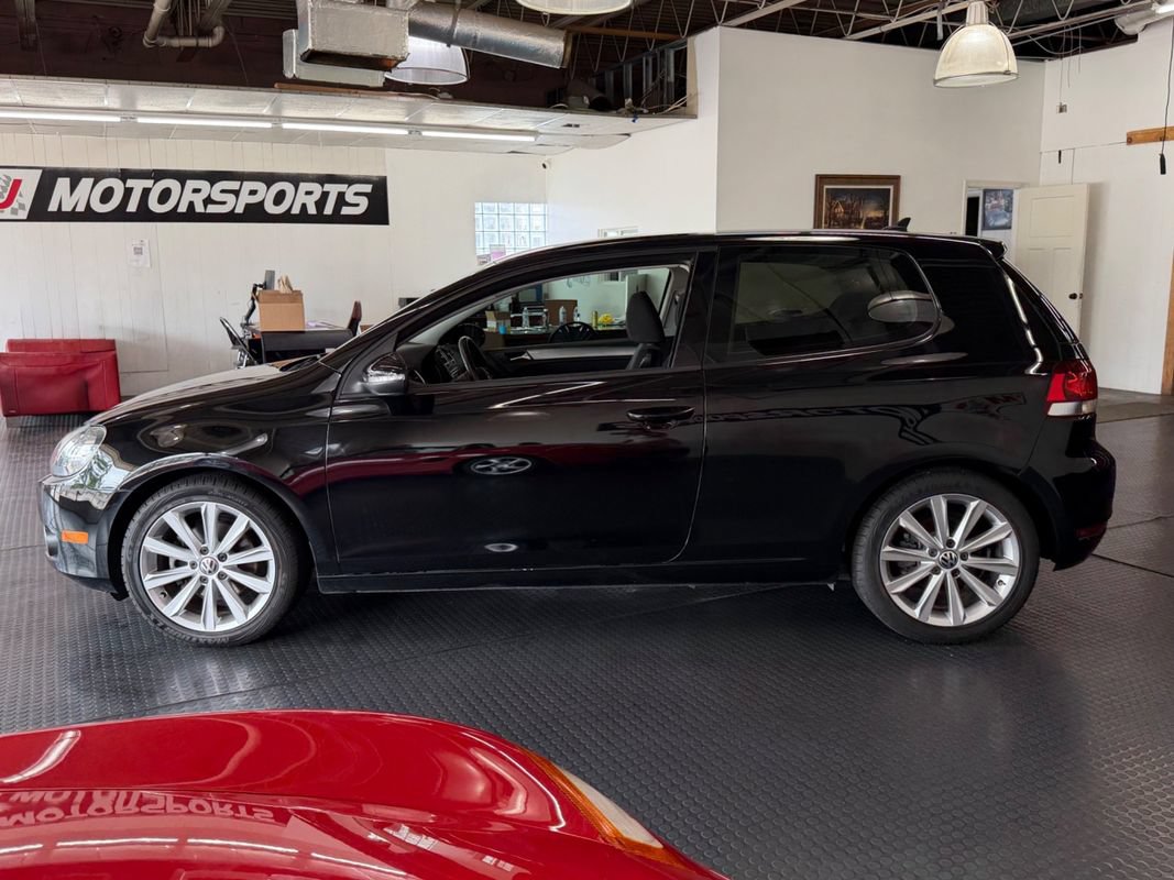 Used 2012 Volkswagen Golf TDI FWD image 4
