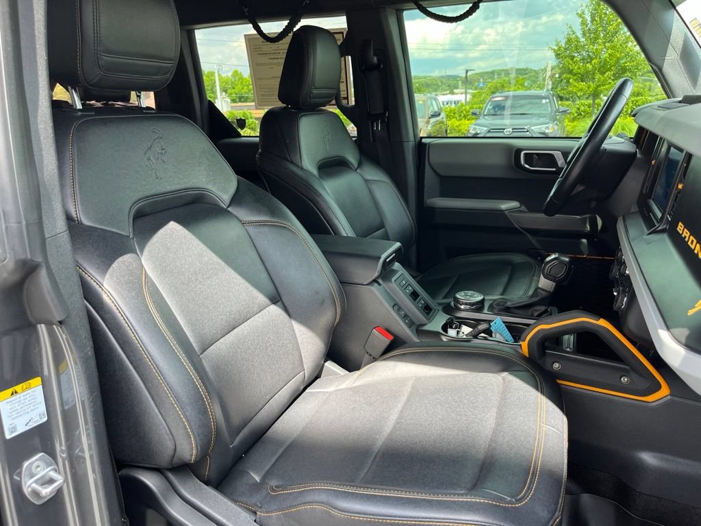 Used 2023 Ford Bronco Badlands w/ Sasquatch Package AWD/4WD image 26