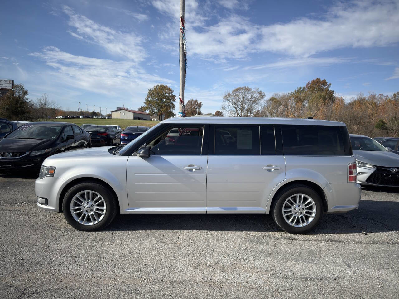 Used 2013 Ford Flex SEL FWD image 3
