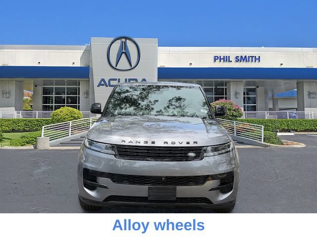 Used 2025 Land Rover Range Rover Sport SE AWD/4WD image 9