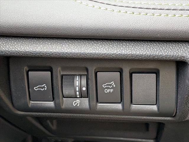 Certified 2025 Subaru Outback Onyx Edition AWD/4WD image 13