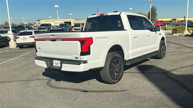 New 2025 Ford F150 Lightning Lariat image 3