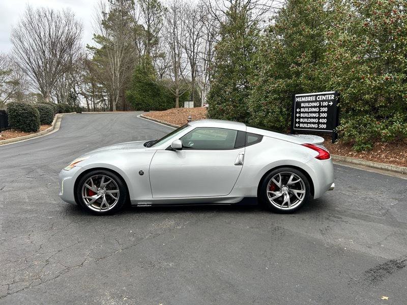 Used 2015 Nissan 370Z Coupe image 4