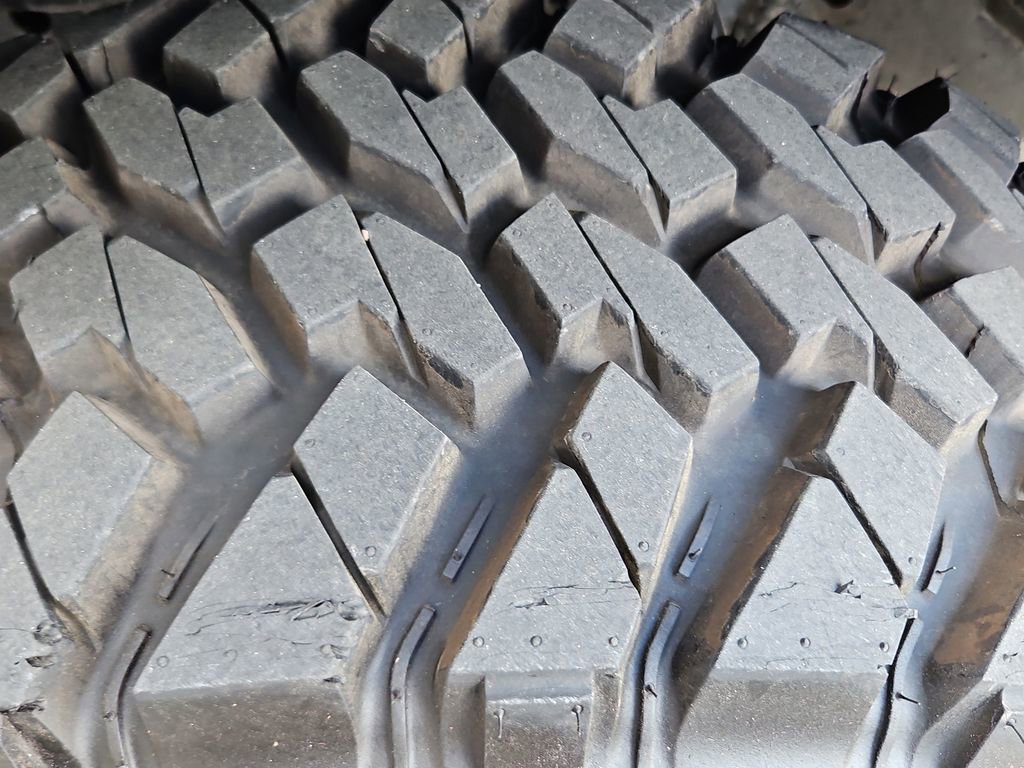 Used 2023 Ford F150 Platinum w/ Equipment Group 701A High image 38