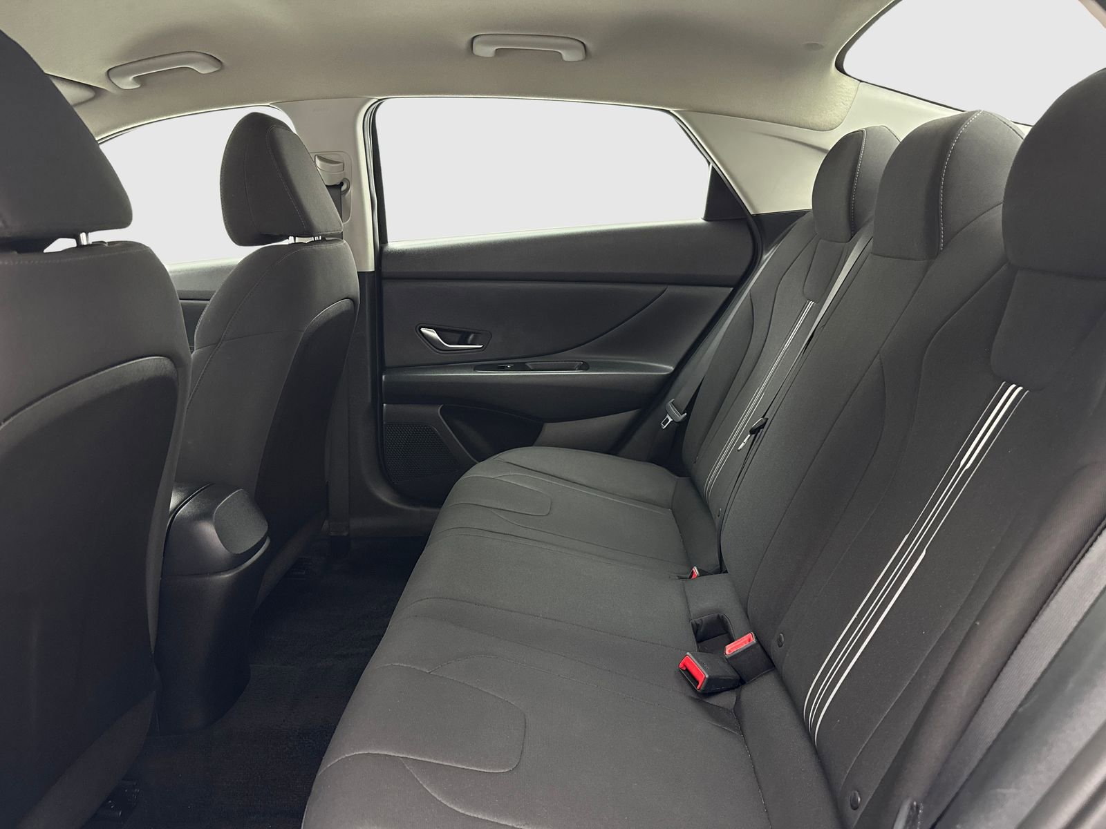 Used 2021 Hyundai Elantra SEL FWD image 37
