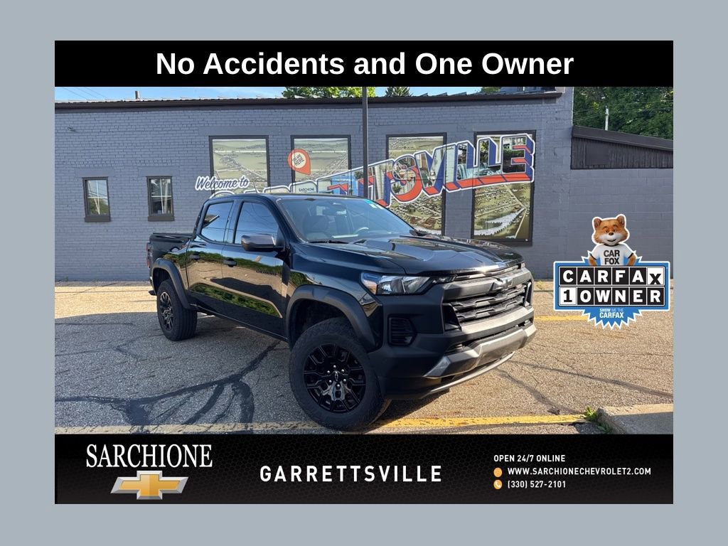 Used 2025 Chevrolet Colorado Trail Boss AWD/4WD image 1