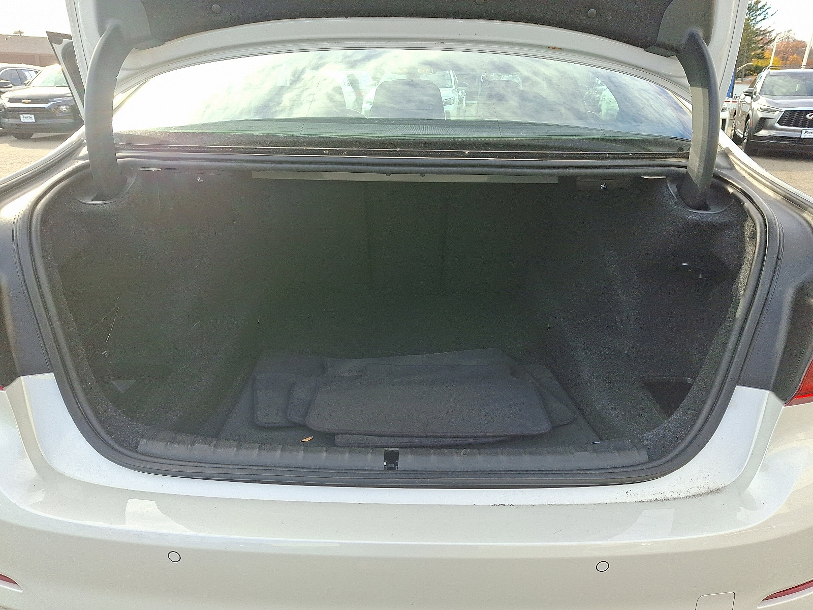 Used 2019 BMW 530i xDrive w/ Convenience Package image 28