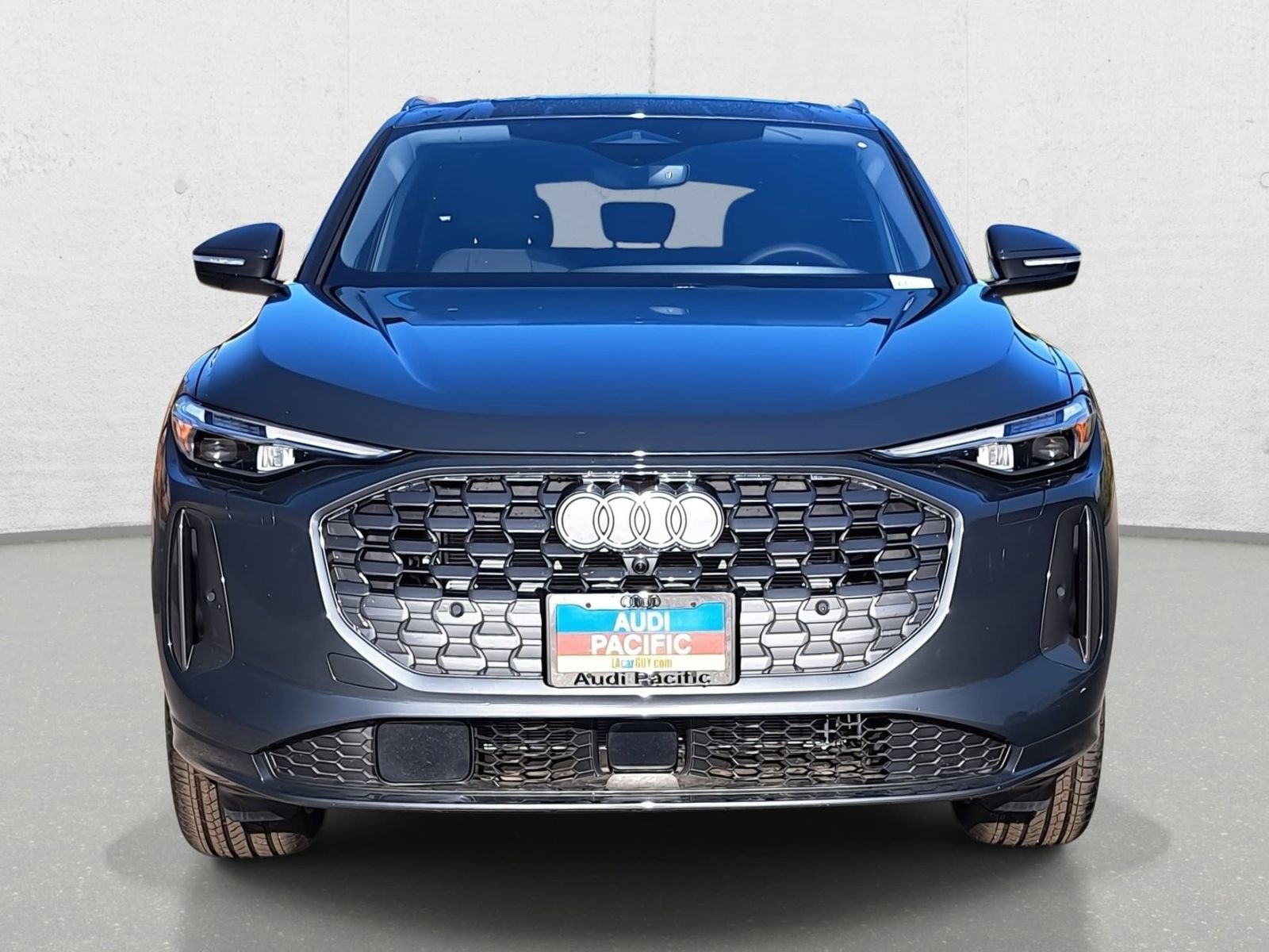 New 2025 Audi Q5 Premium Plus AWD/4WD image 2