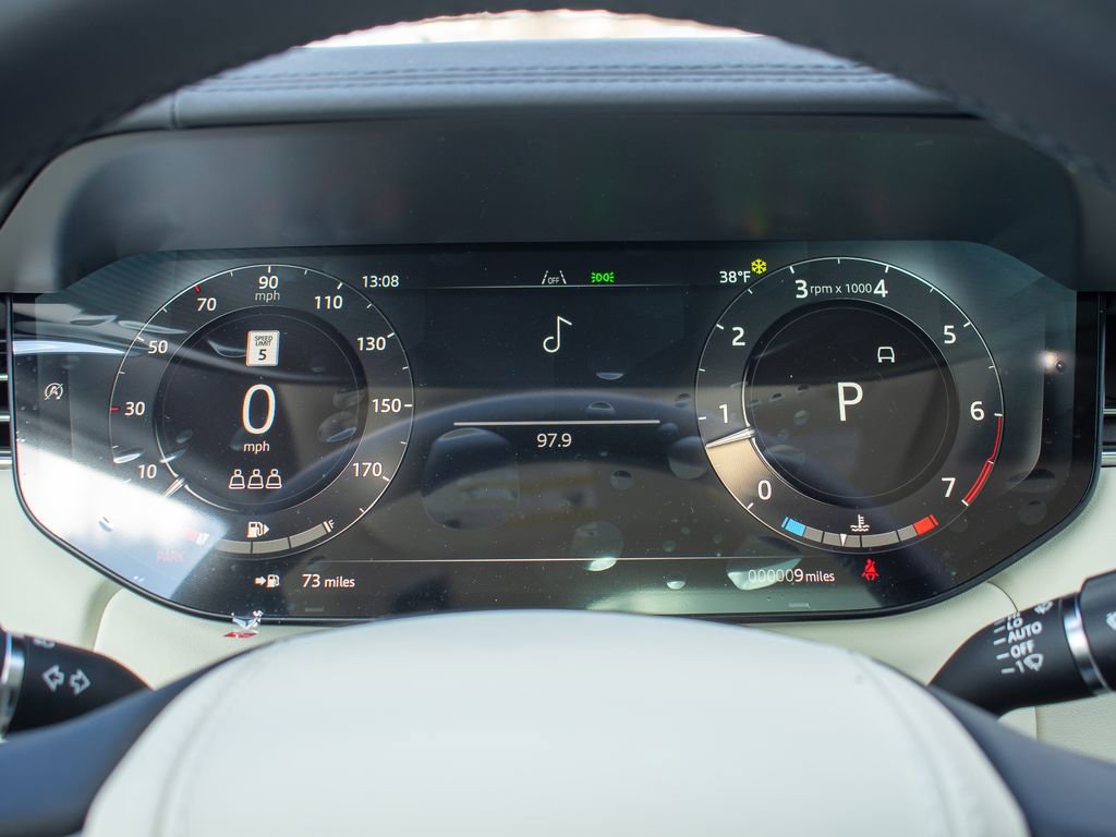 New 2026 Land Rover Range Rover SE AWD/4WD image 13