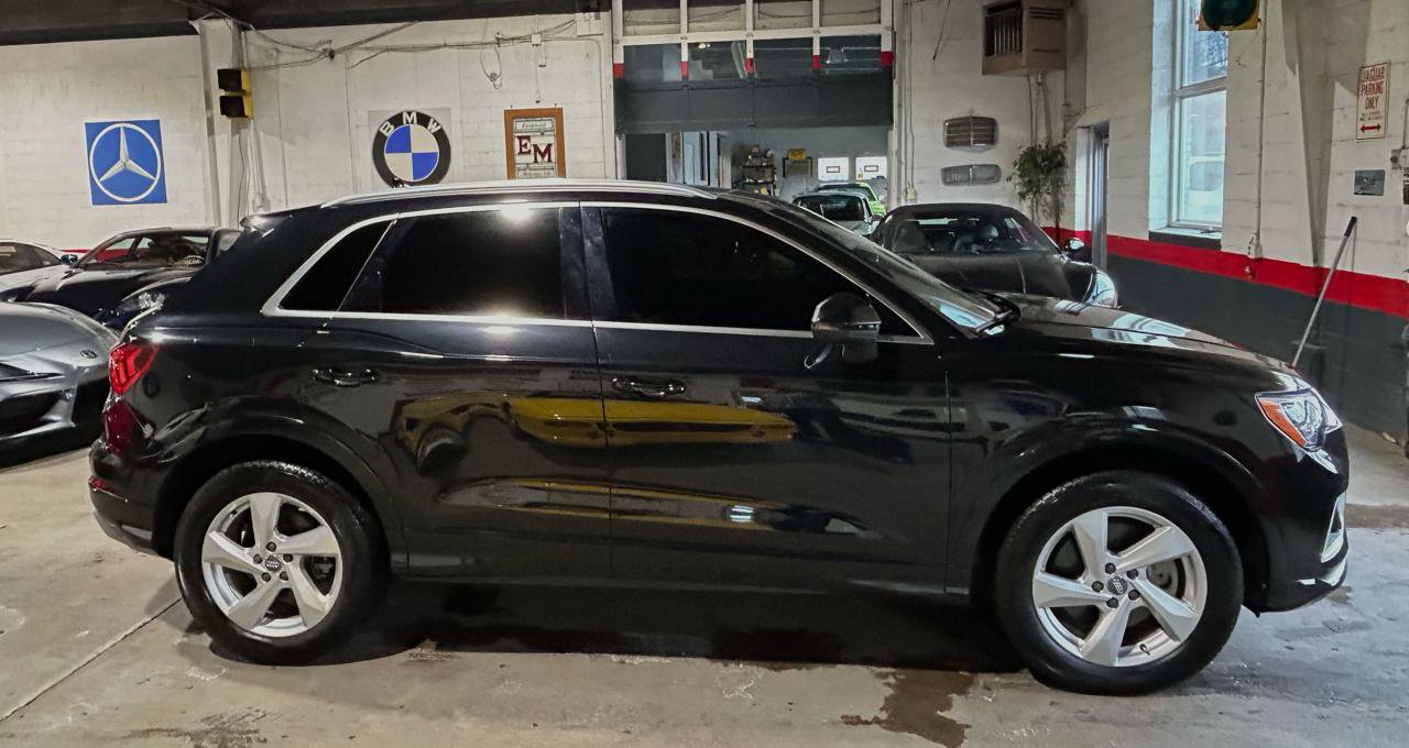 Used 2019 Audi Q3 2.0T Premium w/ Convenience Package image 6