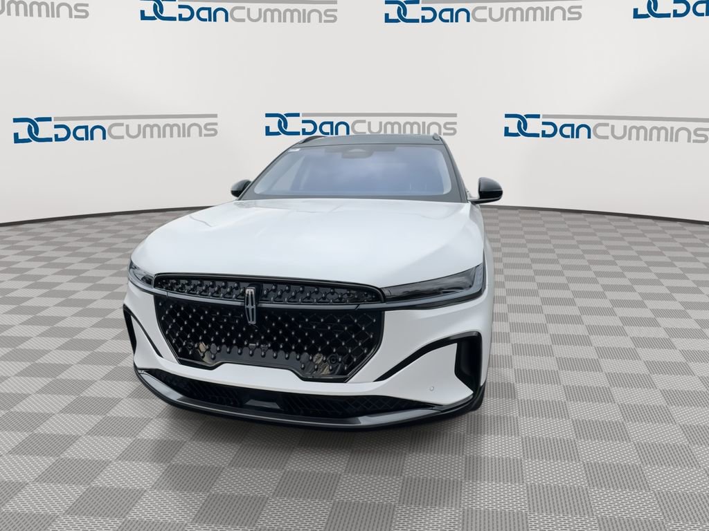 New 2026 Lincoln Nautilus Reserve w/ Jet Appearance Package AWD/4WD image 3