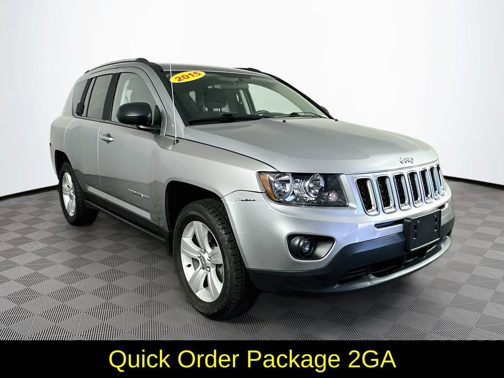 Used 2015 Jeep Compass Sport w/ Power Value Group AWD/4WD image 3