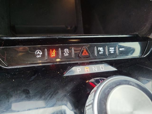 Used 2024 Jeep Wagoneer L Series II image 26