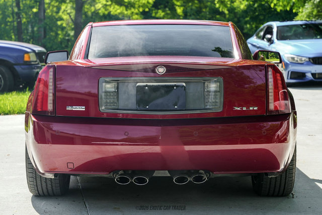 Used 2006 Cadillac XLR RWD image 17