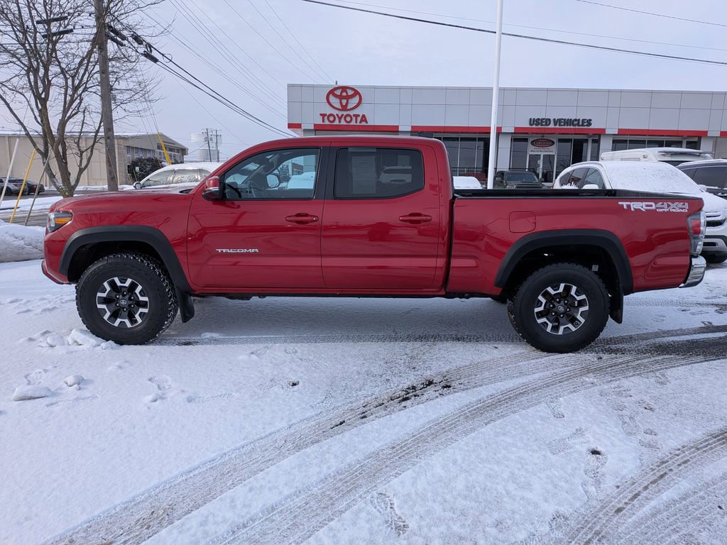 Used 2021 Toyota Tacoma TRD Off-Road image 4
