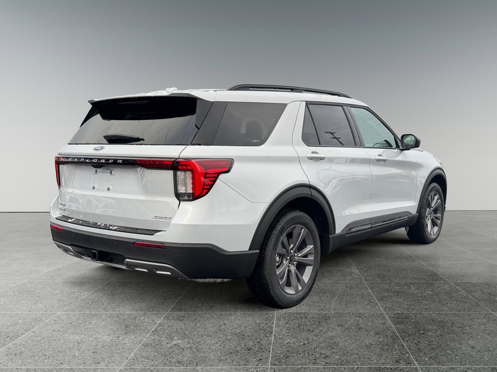 New 2026 Ford Explorer Active w/ Active Comfort Package AWD/4WD image 5