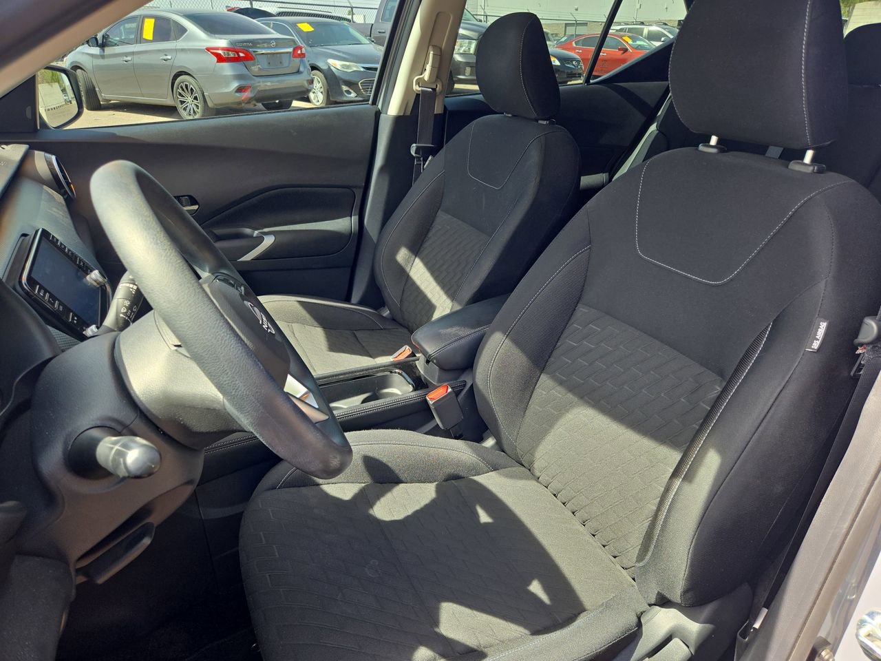 Used 2023 Nissan Kicks SV image 17