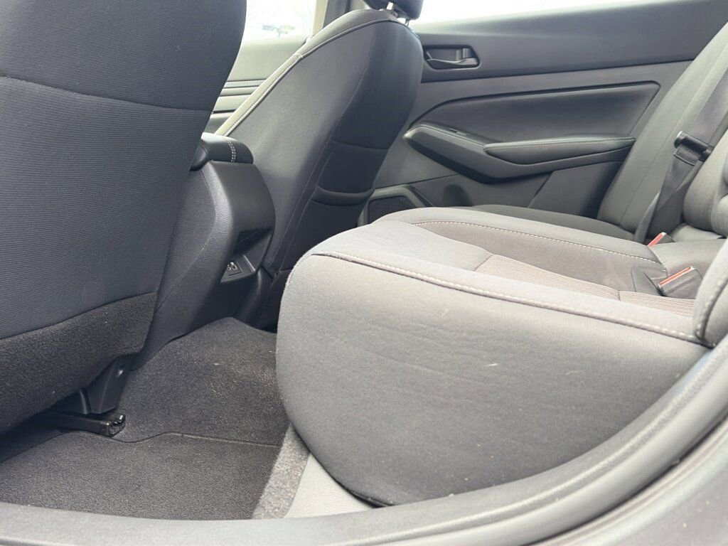 Used 2024 Nissan Altima 2.5 SV image 27