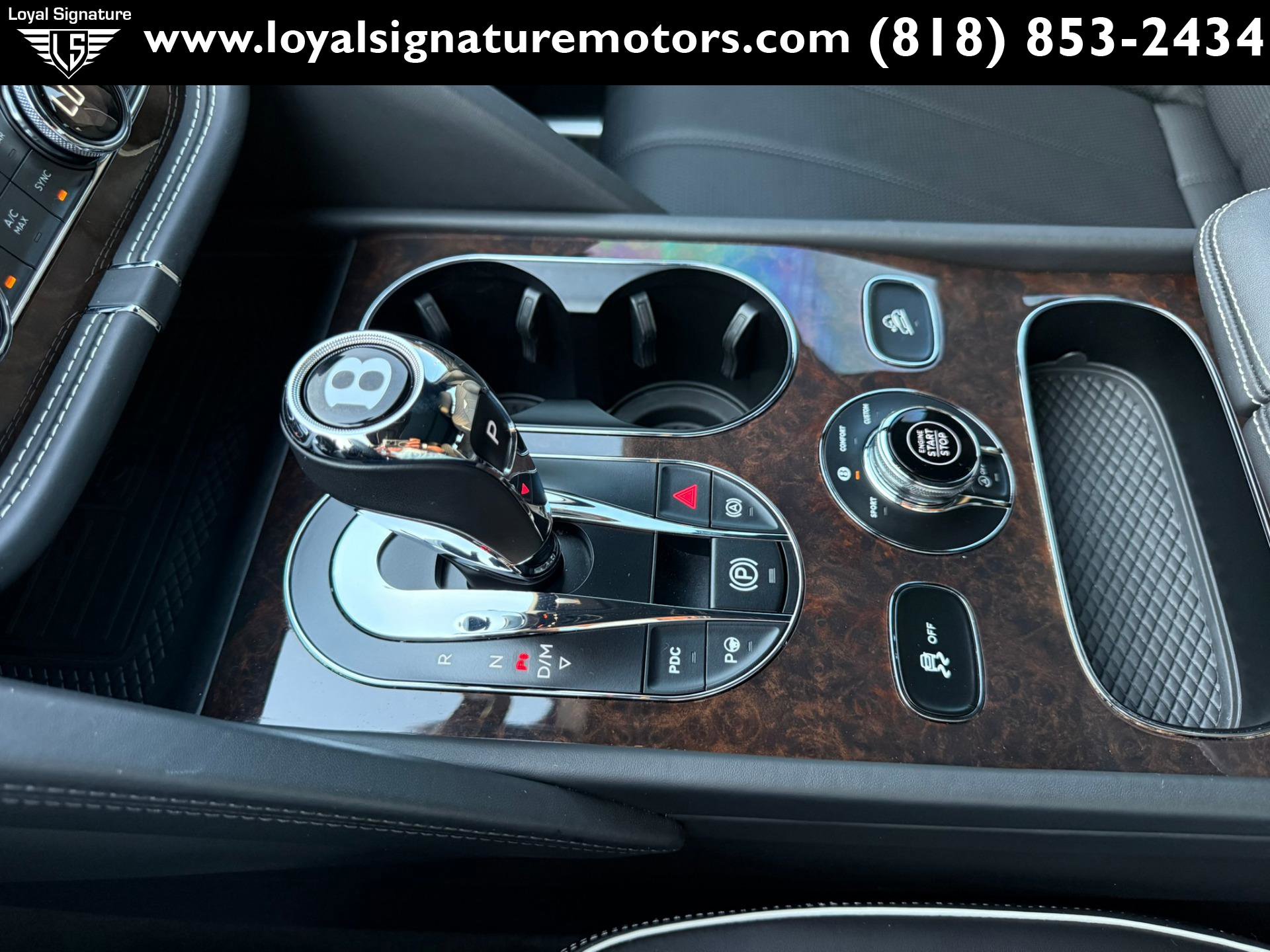 Used 2021 Bentley Bentayga image 34