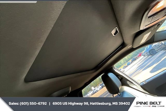 Used 2024 Dodge Durango GT image 16