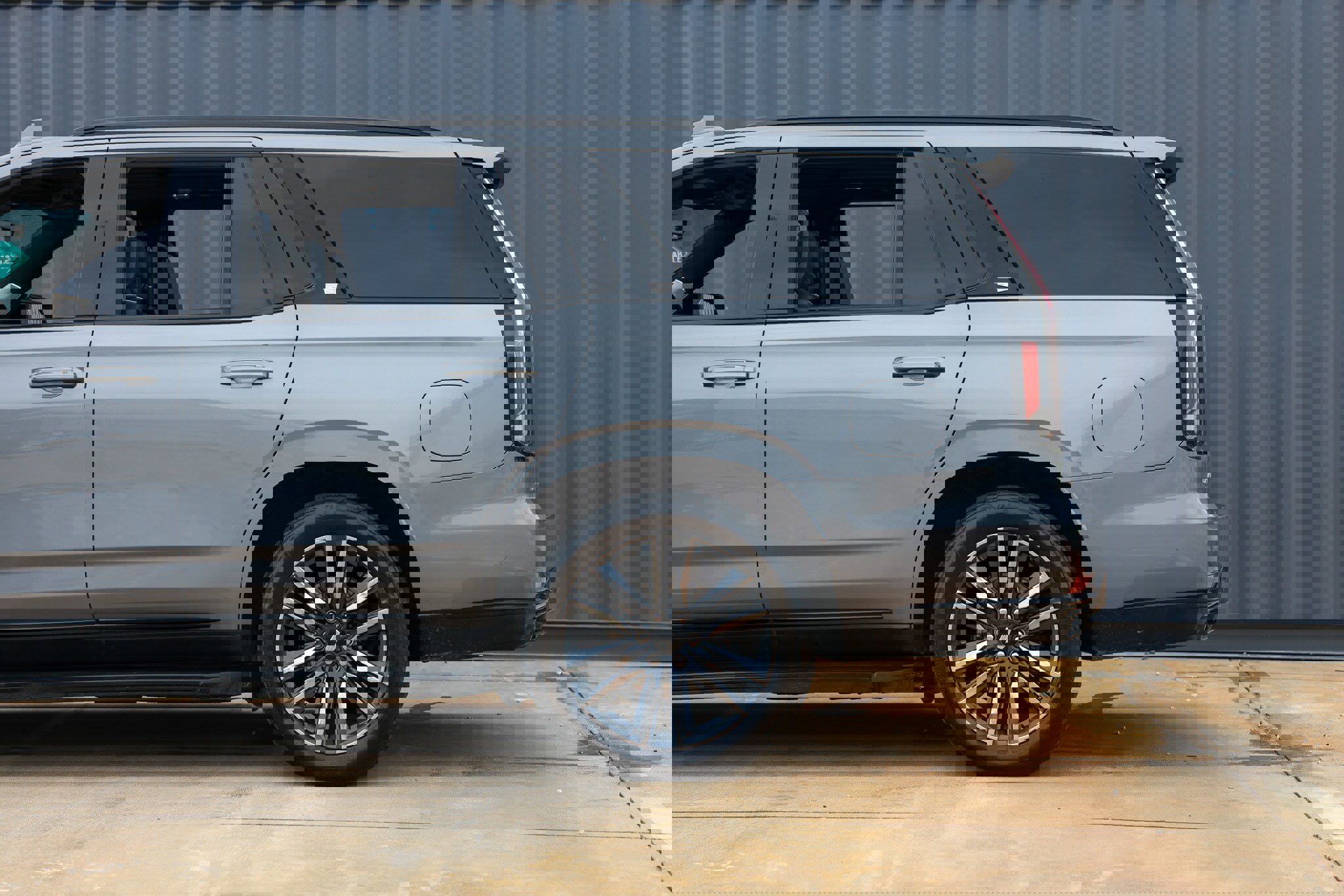 Used 2021 Cadillac Escalade Sport Platinum image 35