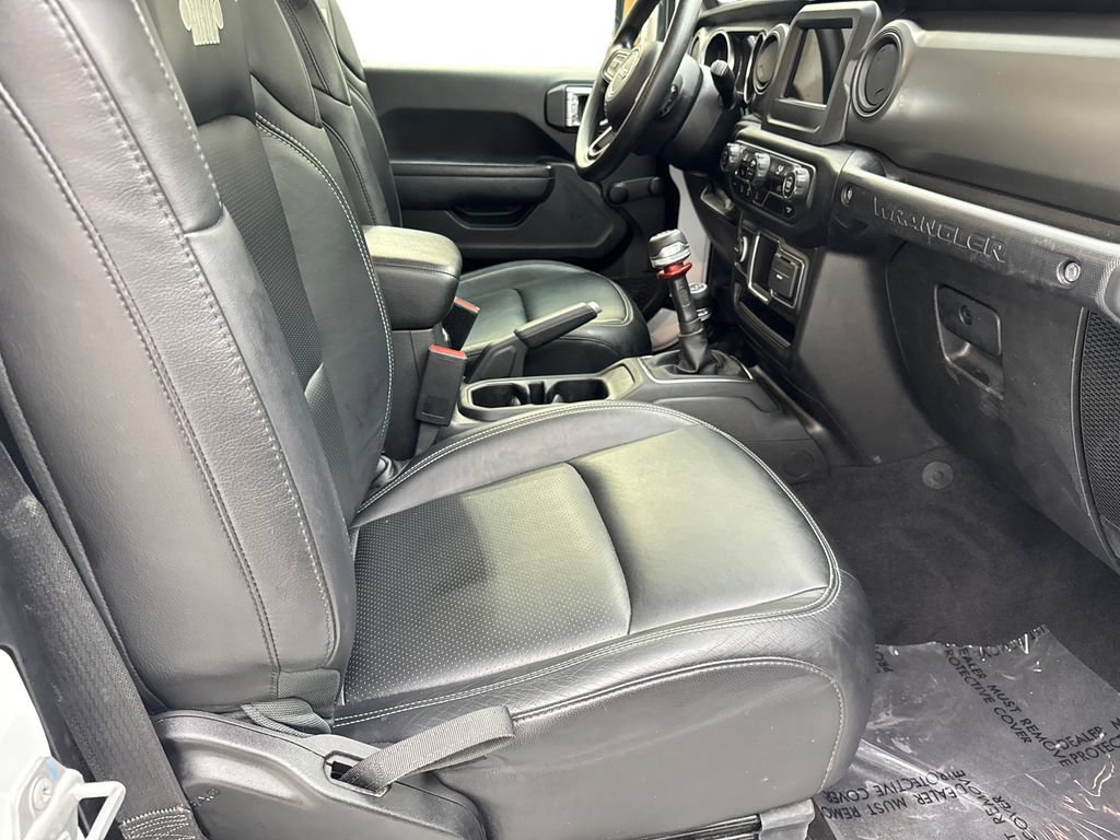 Used 2022 Jeep Wrangler Sport AWD/4WD image 37