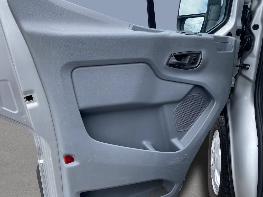 Used 2018 Ford Transit 350 XLT RWD image 16