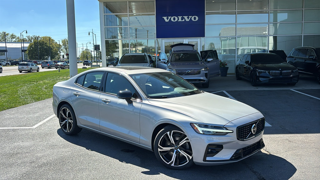 Certified 2024 Volvo S60 B5 Plus w/ Climate Package AWD/4WD image 2