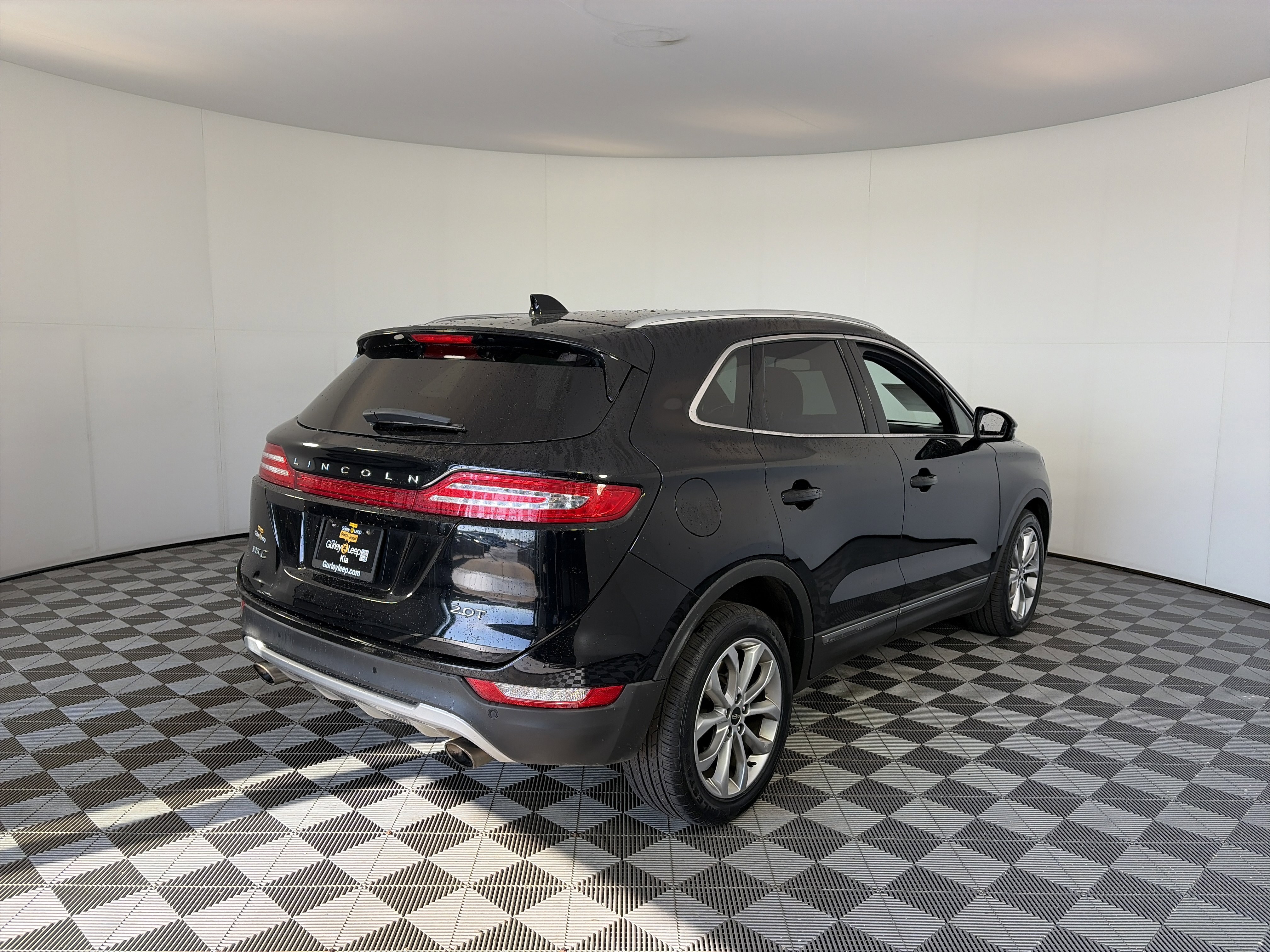 Used 2017 Lincoln MKC Select w/ Select Plus Package FWD image 10