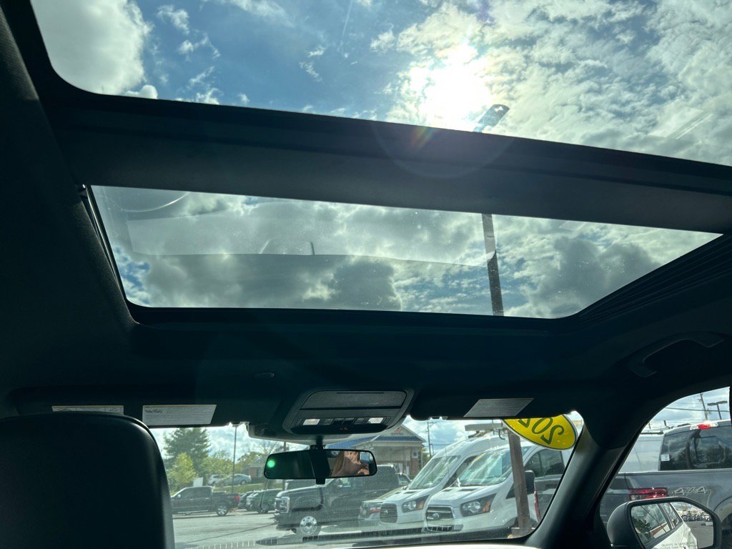 Used 2022 Ford Explorer Timberline image 4