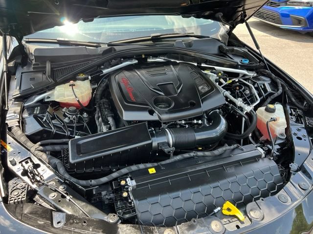 Used 2017 Alfa Romeo Giulia w/ Sport Appearance Package RWD image 41