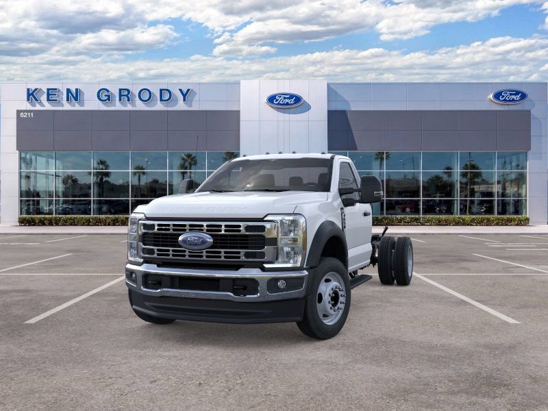 New 2026 Ford F550 4x4 Regular Cab Super Duty image 2