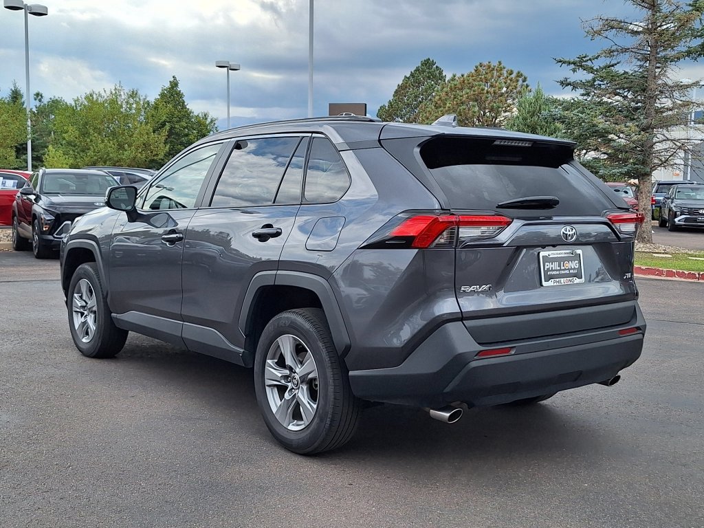 Used 2025 Toyota RAV4 XLE FWD image 5