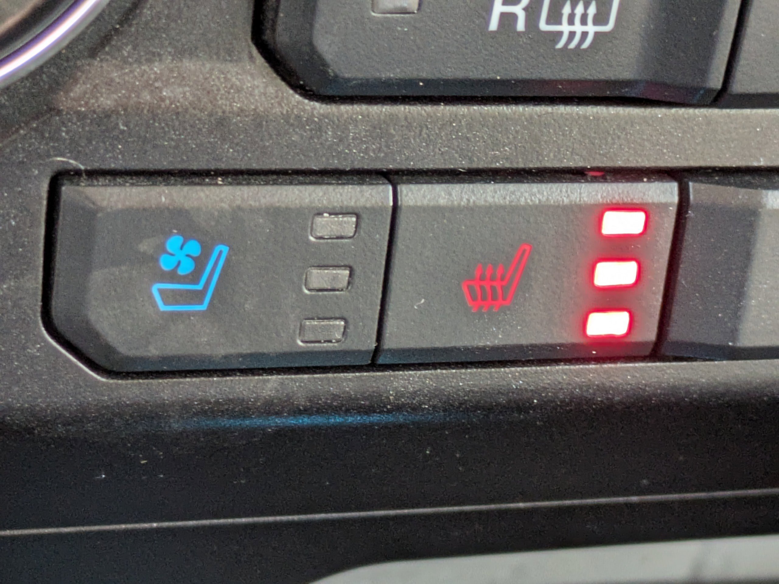 Used 2021 Ford F450 Limited w/ FX4 Off-Road Package image 29