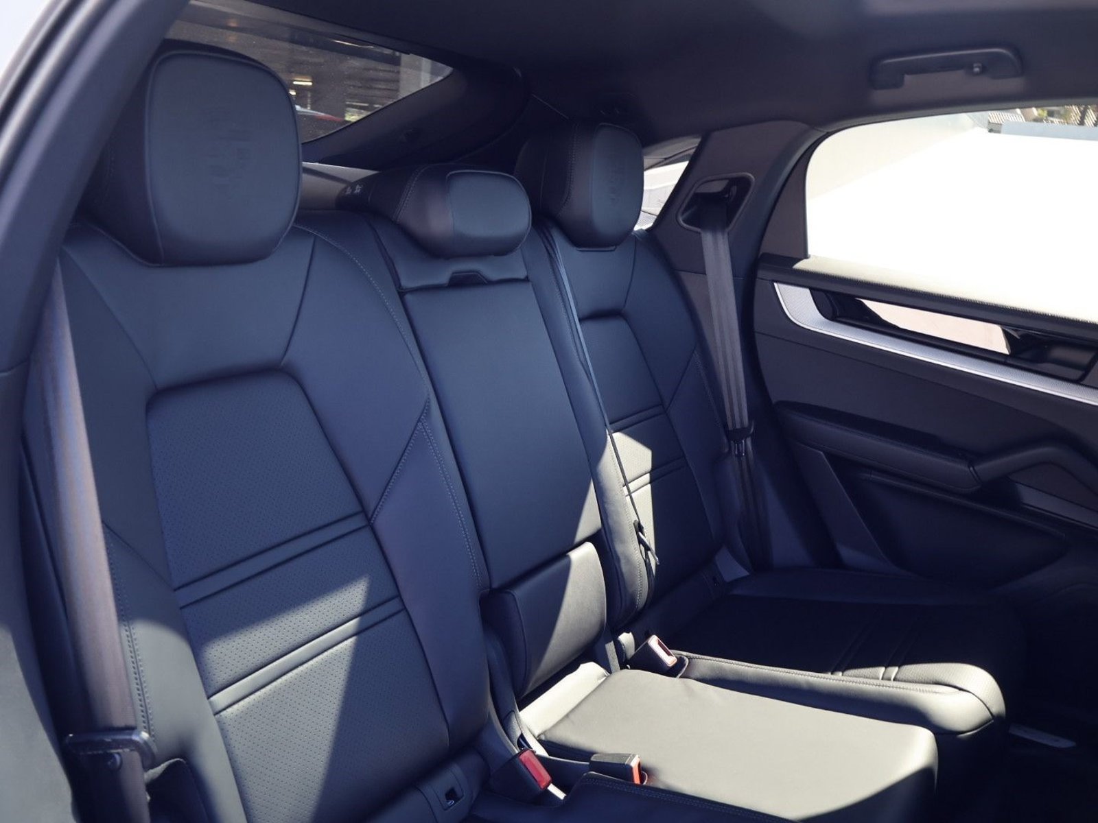 New 2026 Porsche Cayenne S AWD/4WD image 23