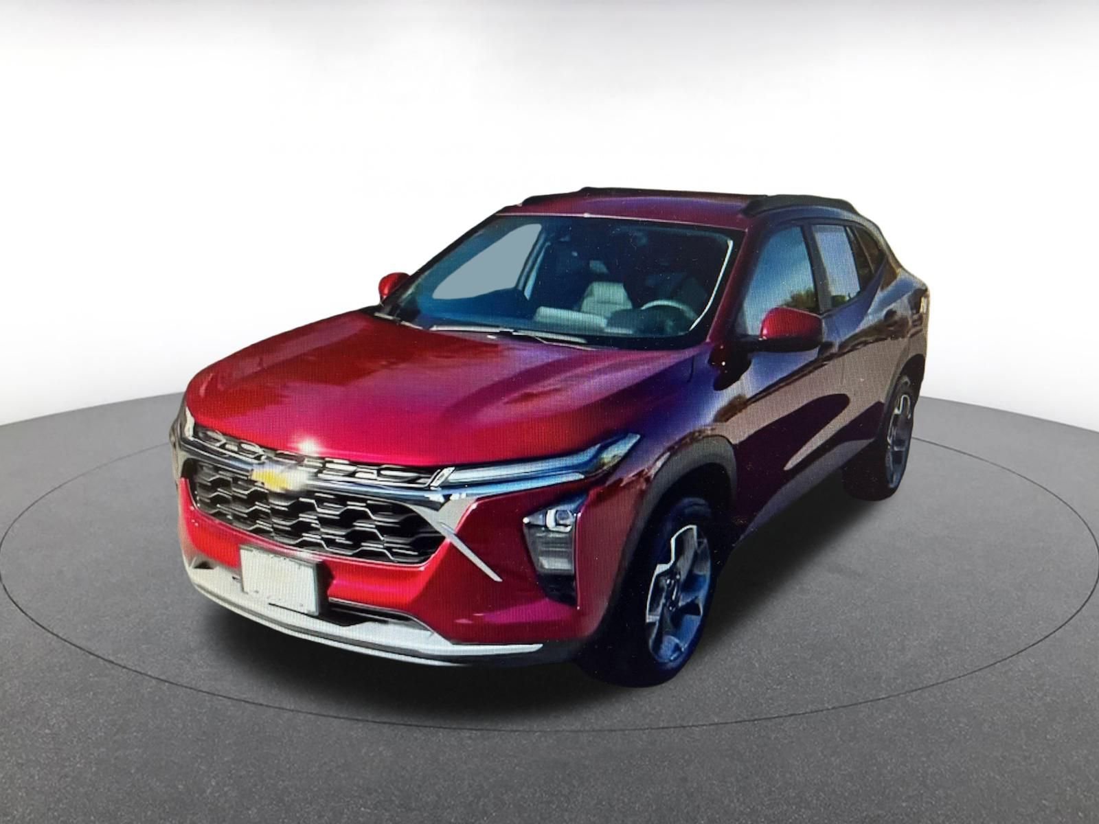 Used 2025 Chevrolet Trax LT w/ LT Convenience Package image 9