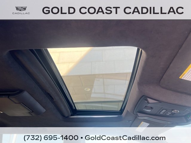 Used 2020 Cadillac Escalade Platinum image 8