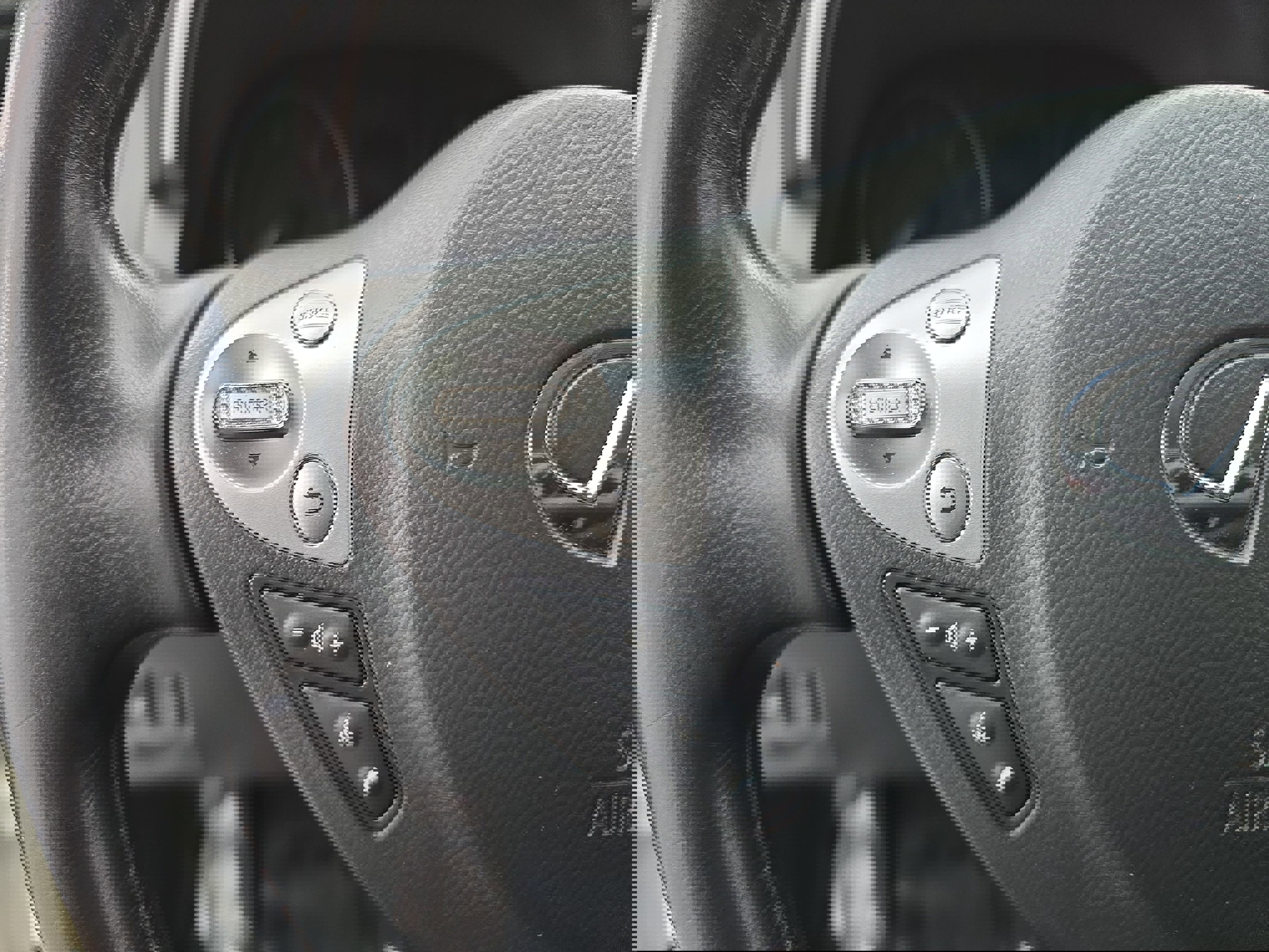 Used 2014 INFINITI QX70 AWD w/ Premium Package image 17