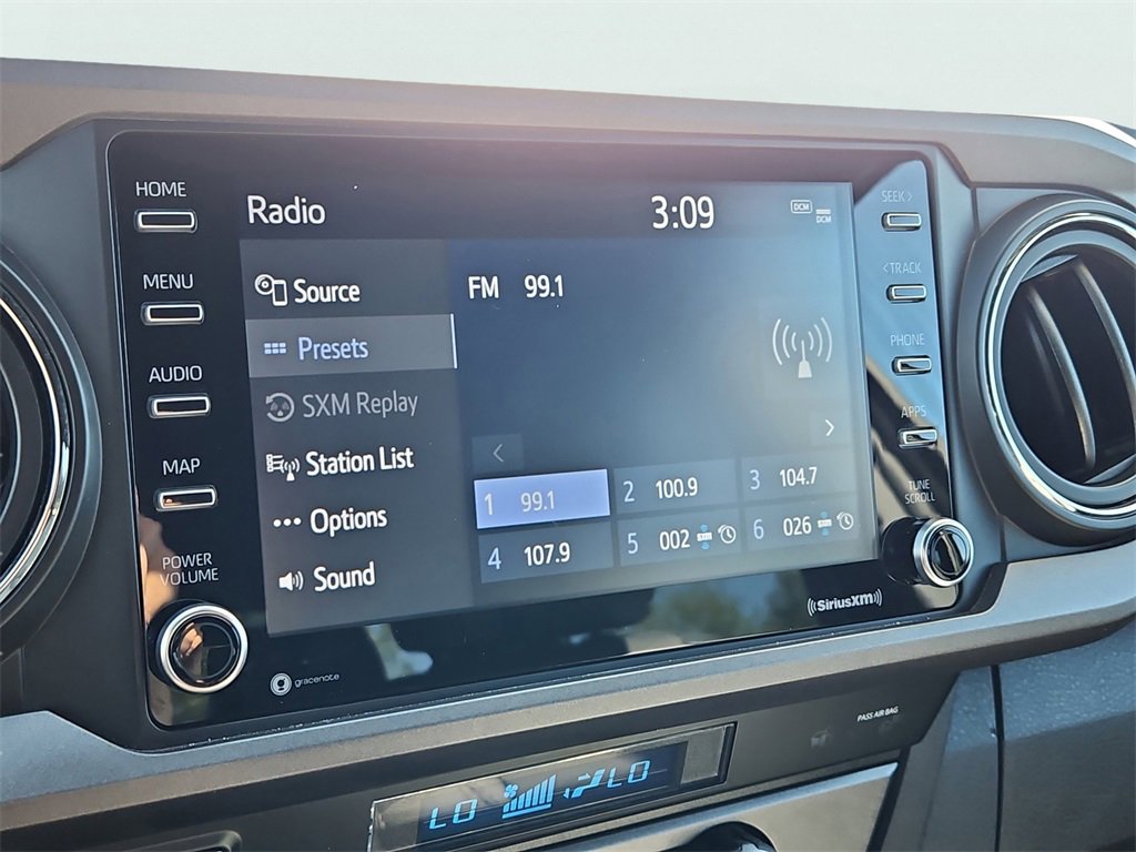 Used 2021 Toyota Tacoma TRD Off-Road image 24