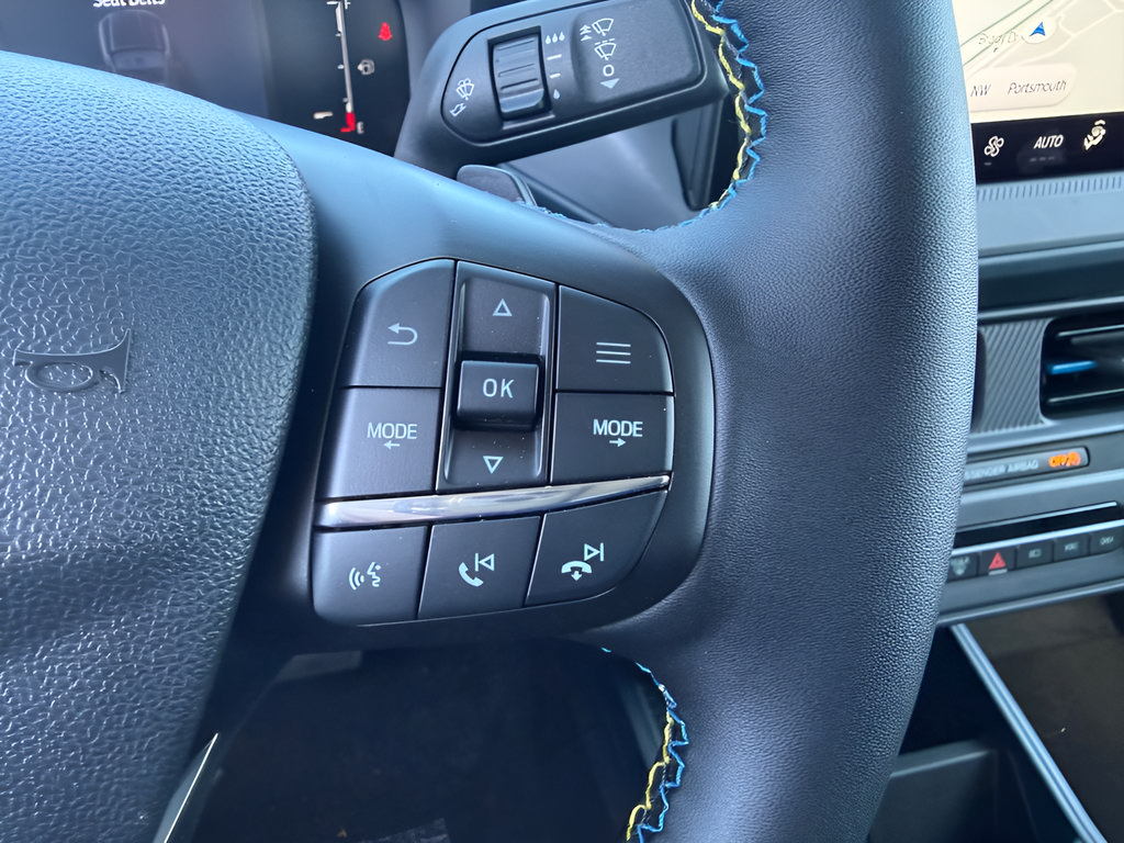 New 2025 Ford Maverick Lobo AWD/4WD image 21