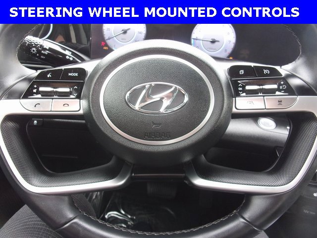 Used 2023 Hyundai Elantra Limited image 11