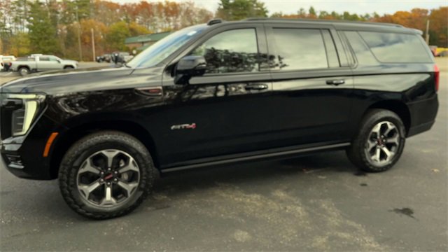 New 2026 GMC Yukon XL AT4 Ultimate w/ LPO, Illumination Package image 4