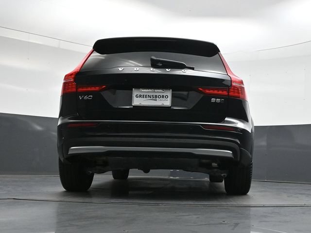 Used 2025 Volvo V60 B5 Cross Country Plus AWD/4WD image 34
